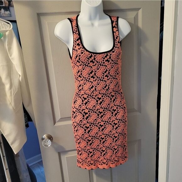 Coral Double Layer Eyelet Dress - Picture 3 of 8